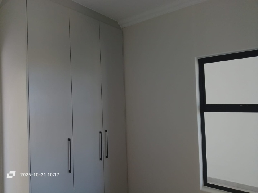 2 Bedroom Property for Sale in Flamingo Vlei Western Cape